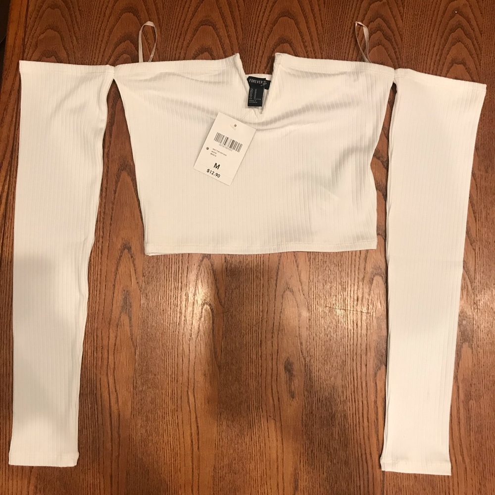 Cropped Off the Shoulder long sleeve